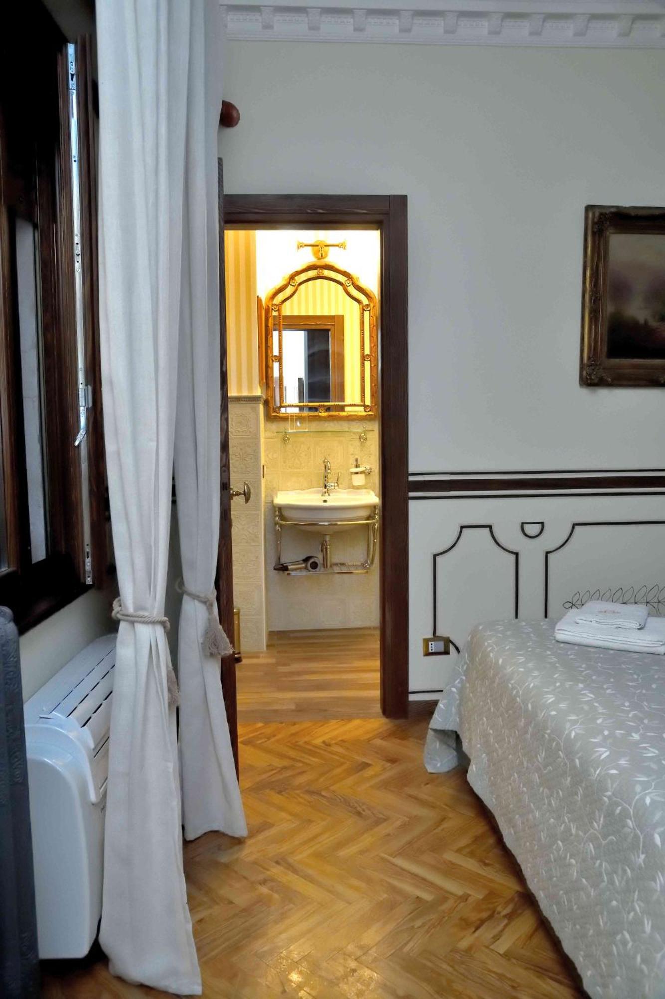Regal House Verona Vescovado Exterior foto